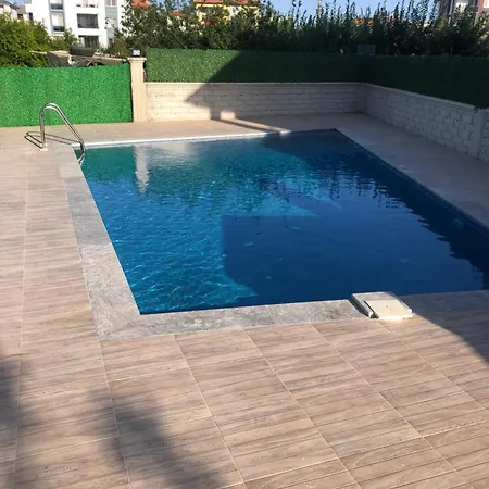 House & Hotel- Vacance , Ozguen Deniz Sitesi No 5 Apartment *