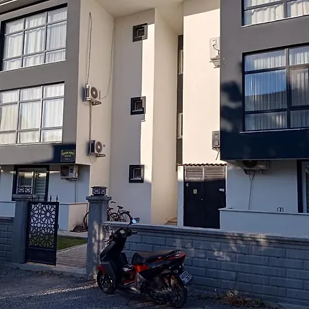 House & Hotel- Vacance , Ozguen Deniz Sitesi No 5 Lägenhet
