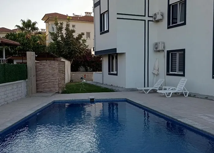 House & Hotel- Vacance , Ozguen Deniz Sitesi No 5 Appartement *